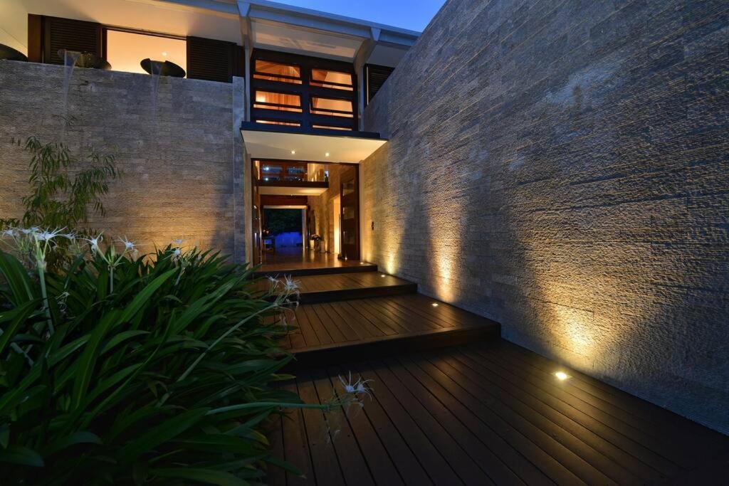 Tugela - Luxury Holiday Home Port Douglas Exterior foto